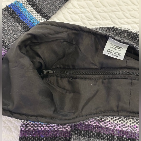 Baja Slouch Boho Crossbody Bag - Picture 6 of 13